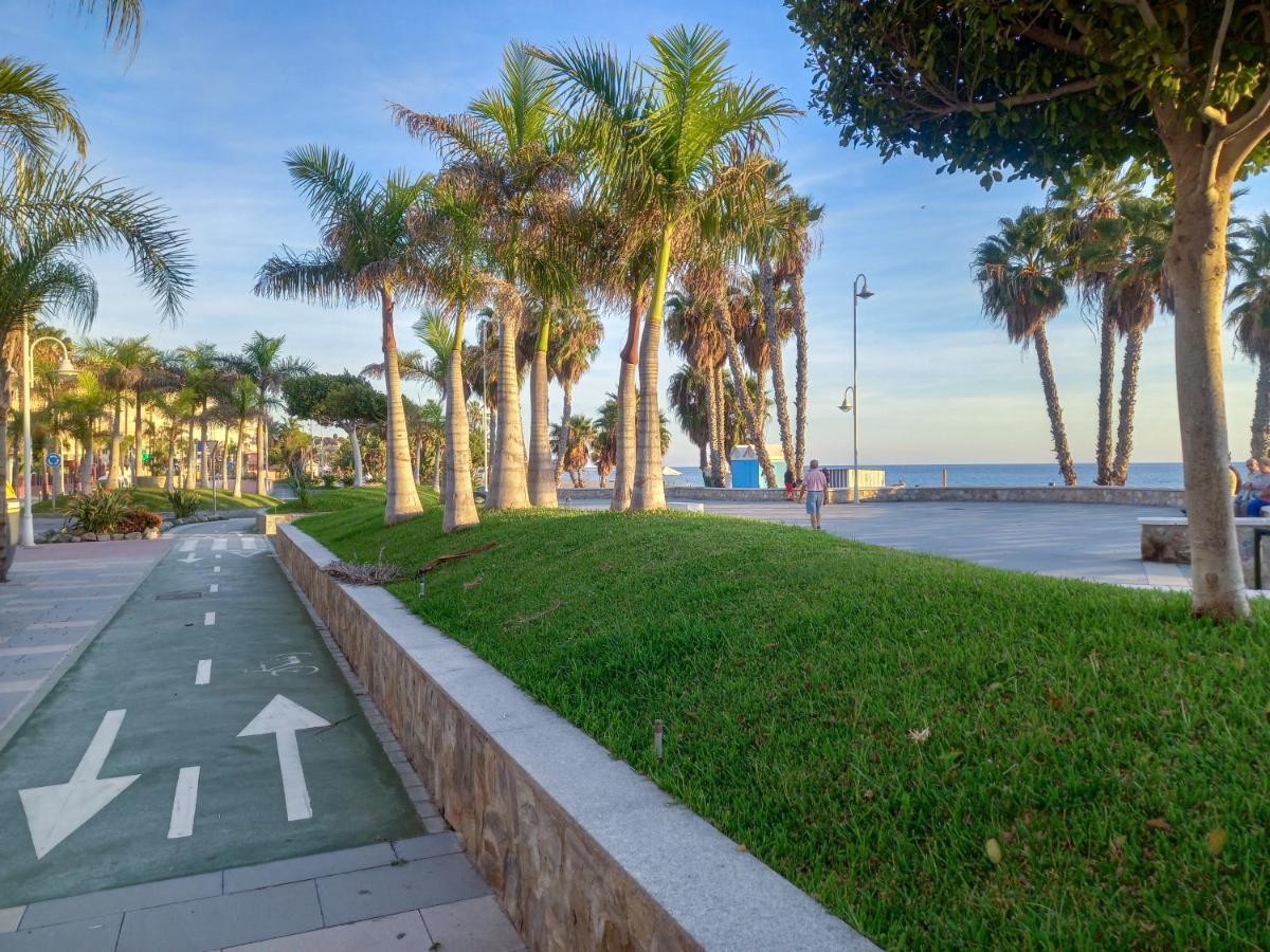 Apartamento Hibisco , Primera Linea De Playa Альмуньекар Экстерьер фото